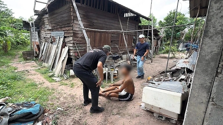 Один из задержанных за убийство россиян в Таиланде. Обложка © Royal Thai Police