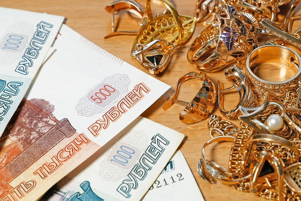 Обложка © Shutterstock / FOTODOM / LanKS