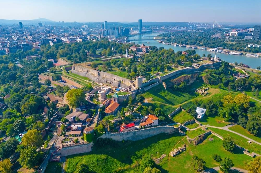 Обложка © Shutterstock / FOTODOM / trabantos