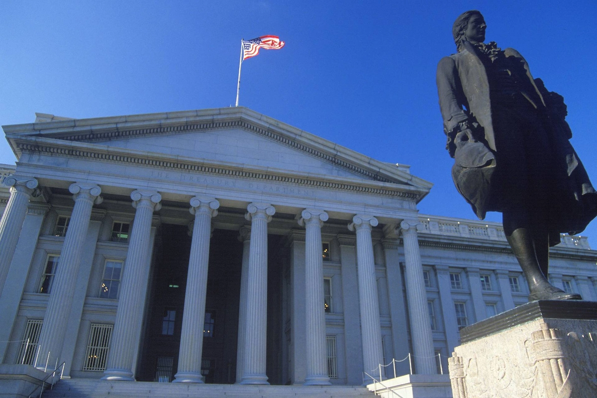 Здание Министерства финансов США. Обложка © Shutterstock / FOTODOM / Joseph Sohm