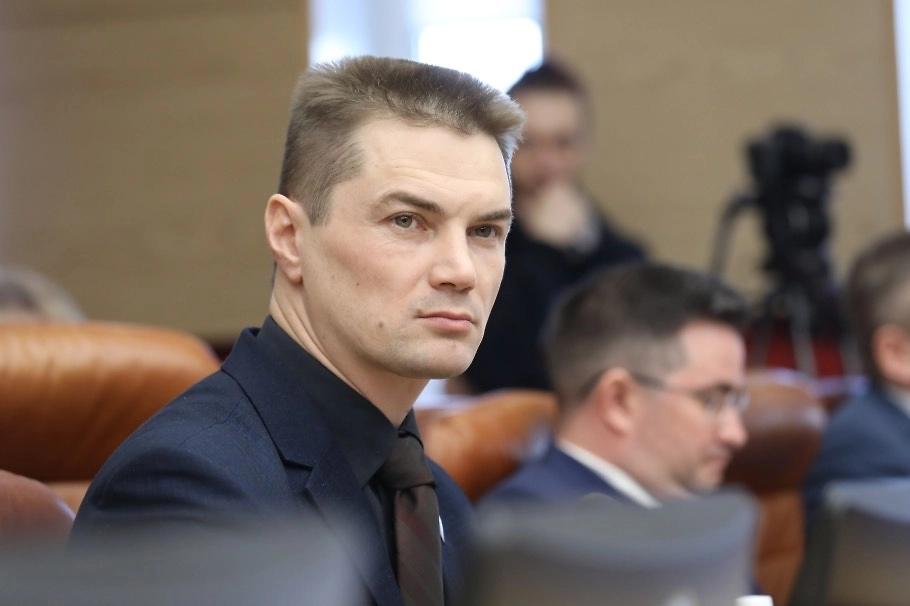 Обложка © VK / Анатолий Обухов
