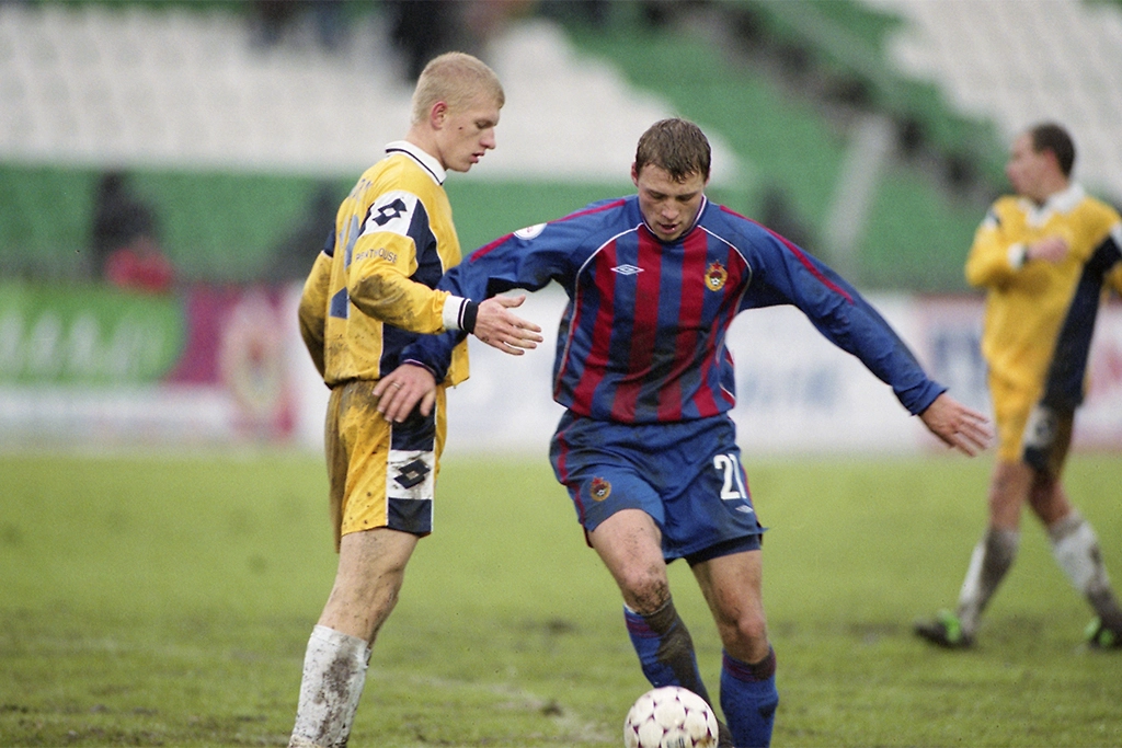 Матч первого сезона РПЛ-2002: ЦСКА (Москва) — «Уралан» (Элиста). Фото © ТАСС / Олег Булдаков