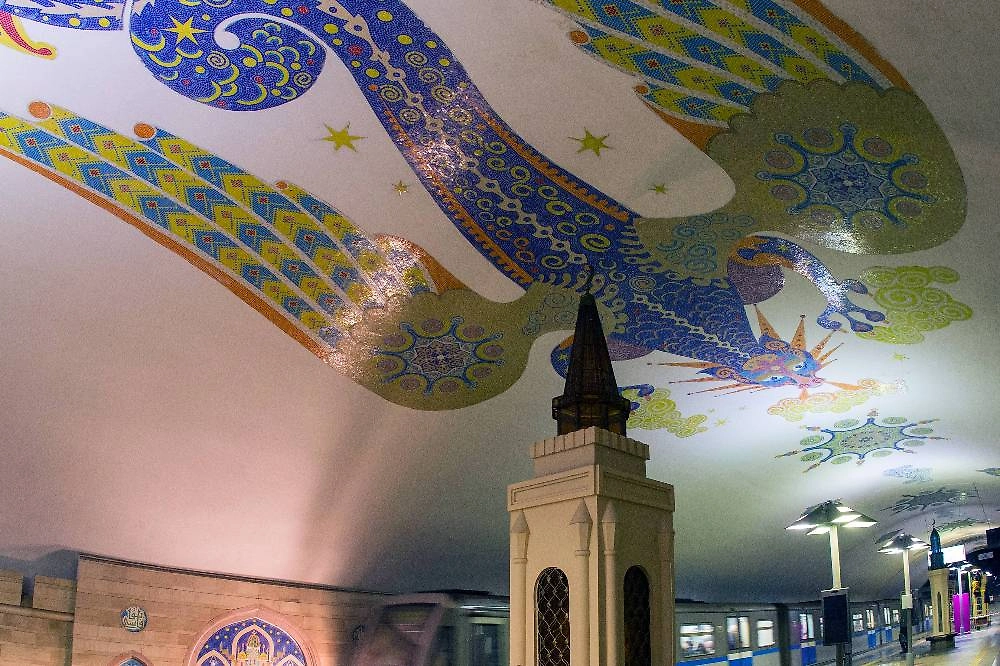 Метро Казани 30 августа будет работать в усиленном режиме после праздничных мероприятий и салюта. Фото © ТАСС / Василий Шитов