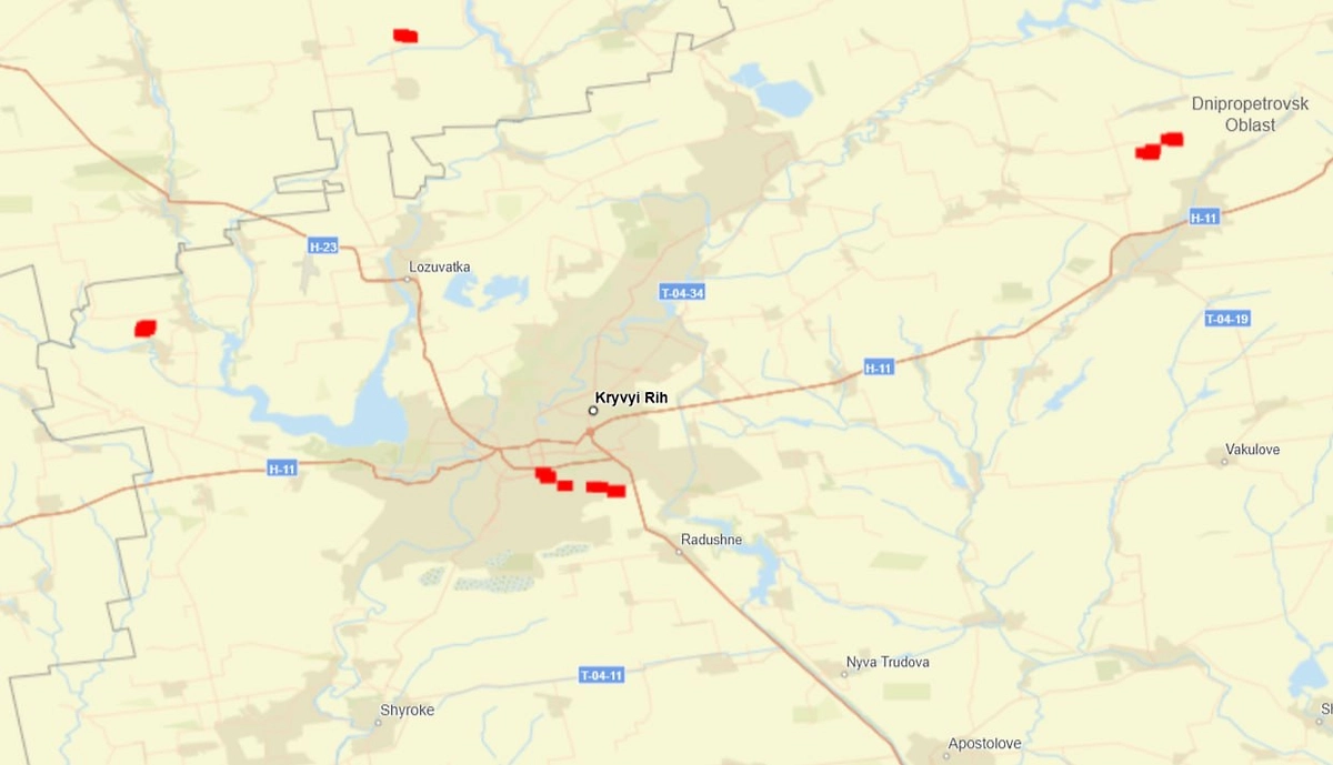 Спутники NASA фиксируют пожары на территории металлургического предприятия ArcelorMittal в Кривом Роге. Фото © firms.modaps.eosdis.nasa.gov