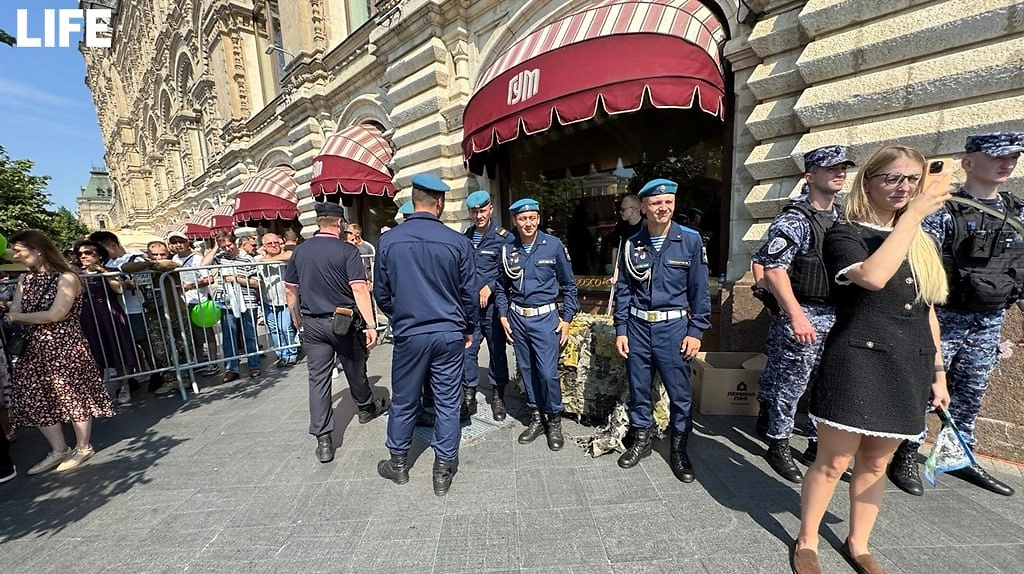 В Москве отметили 96-ю годовщину основания ВДВ. Фото © Life.ru