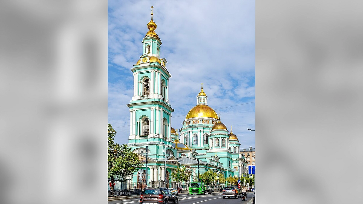 Богоявленский собор в Елохове. Обложка © Wikipedia / Никонико962