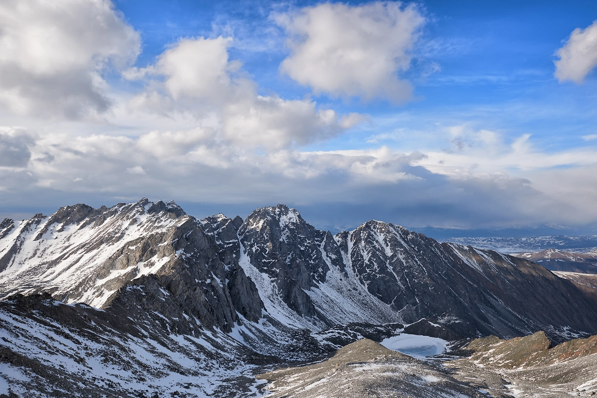 Обложка © Shutterstock / FOTODOM / Nikitin Victor