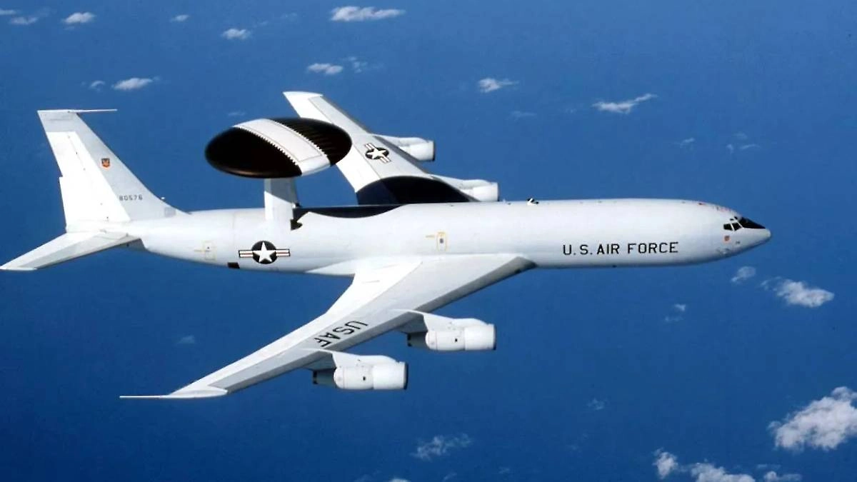 Обложка © Wikipedia / U.S. Air Force