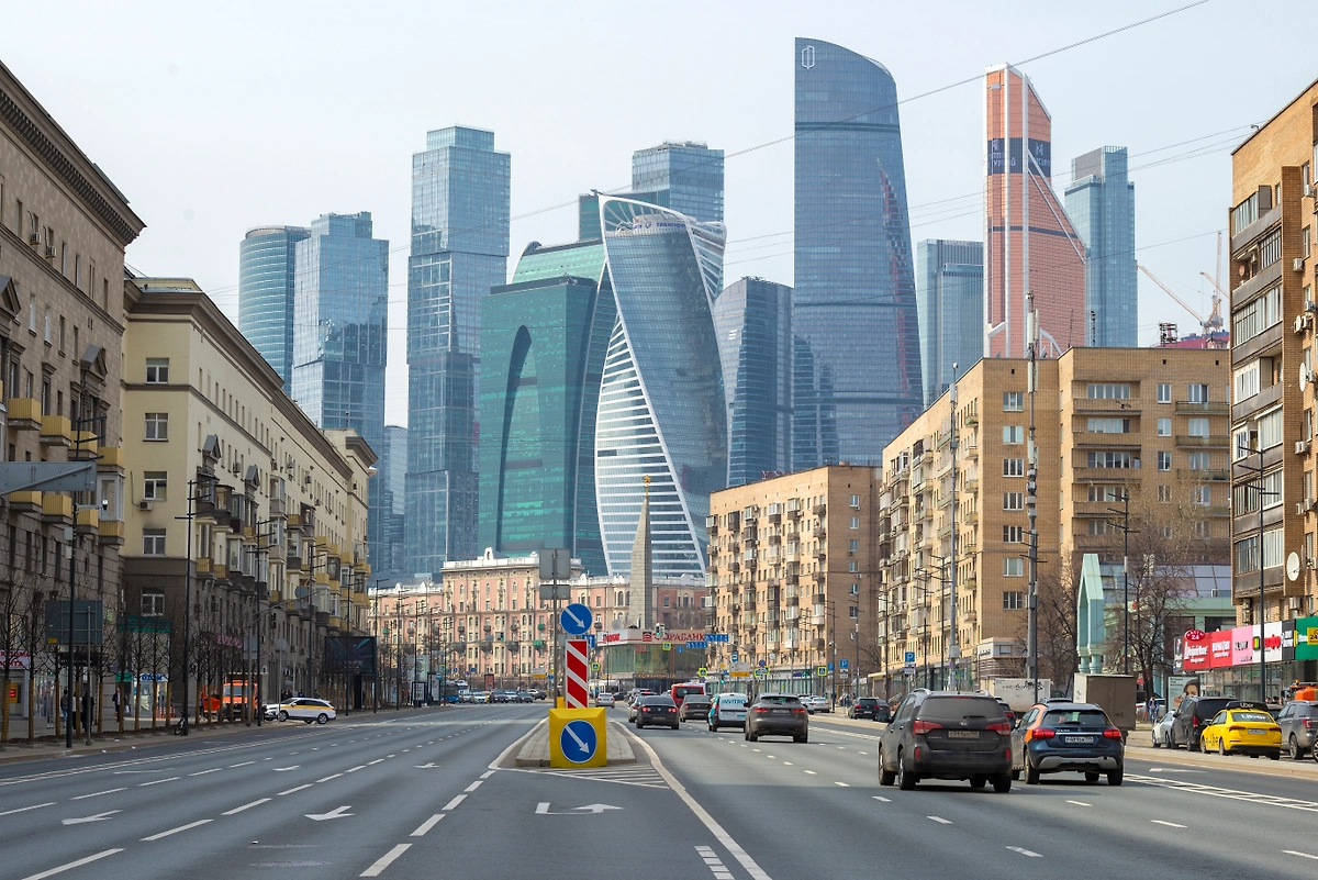 Обложка © Shutterstock / FOTODOM / Karasev Viktor