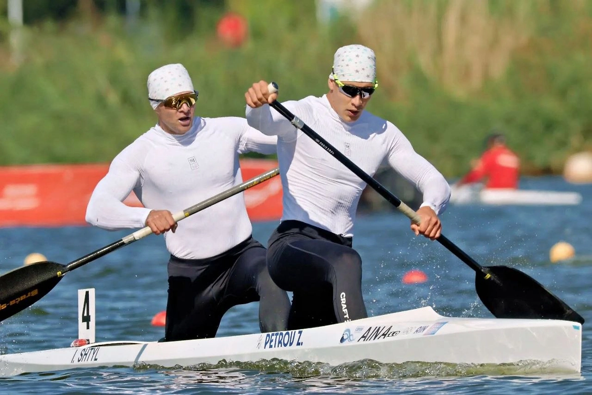 Иван Штыль и Захар Петров. Обложка © Telegram / russiancanoefederation
