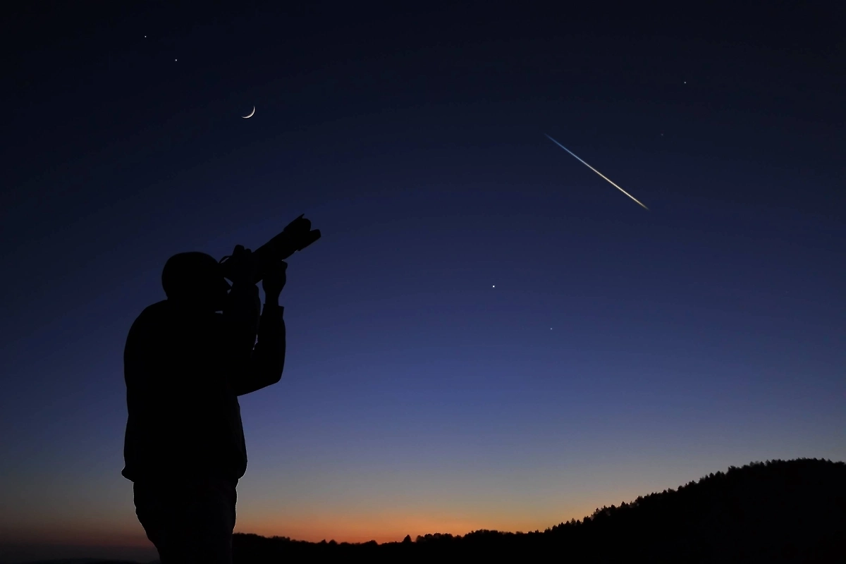 Falcon 9 столкнётся с Луной: можно ли увидеть событие из России. Фото © Shutterstock / FOTODOM / AstroStar