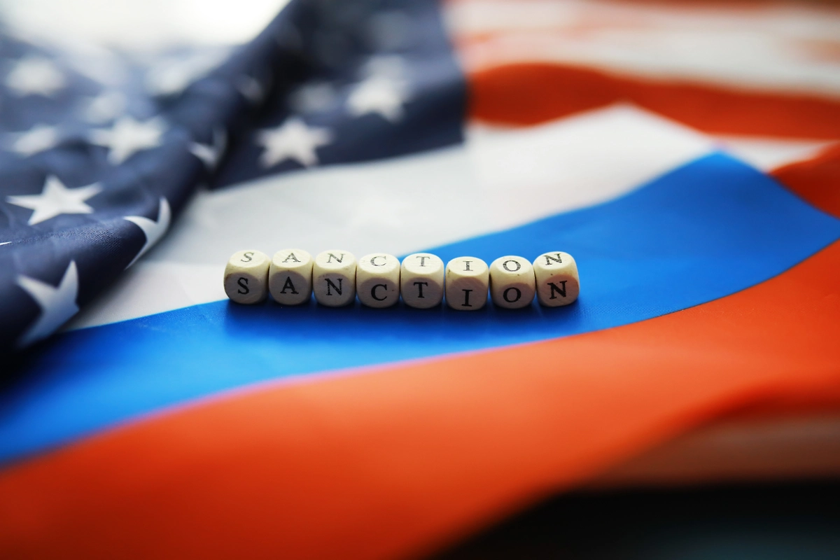 Обложка © Shutterstock / FOTODOM / alexkich