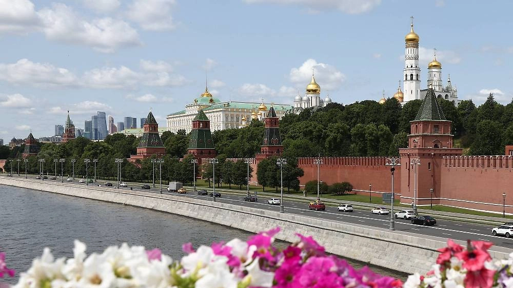 Кремлёвская стена и башни Кремля сегодня. Фото © ТАСС / Алексей Коновалов