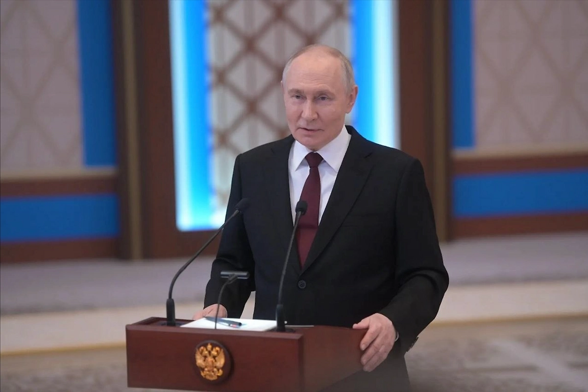 Владимир Путин. Обложка © Life.ru
