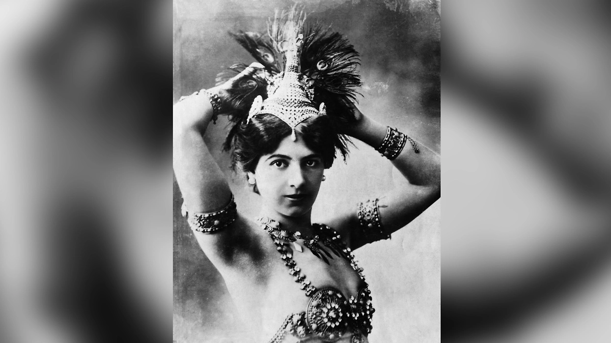 Как связи с богатыми офицерами привели Мату Хари в шпионаж? Фото © Wikipedia 