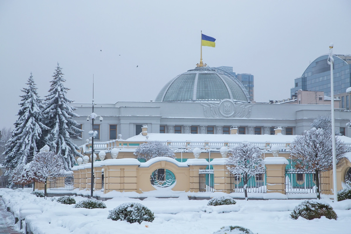 Обложка © Shutterstock / FOTODOM / Karas Uiliia