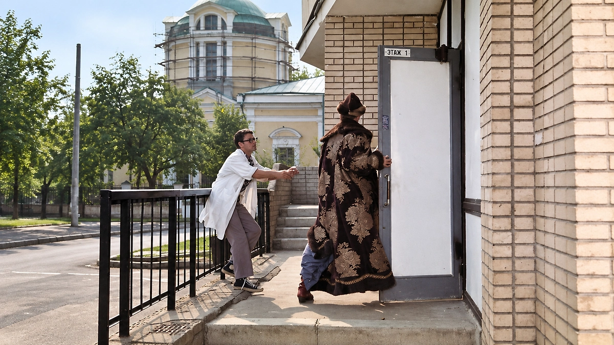 Кадр фильма «Иван Васильевич меняет профессию» (1973), режиссёр Леонид Гайдай, сценарий Владлен Бахнов, Леонид Гайдай, Михаил Булгаков