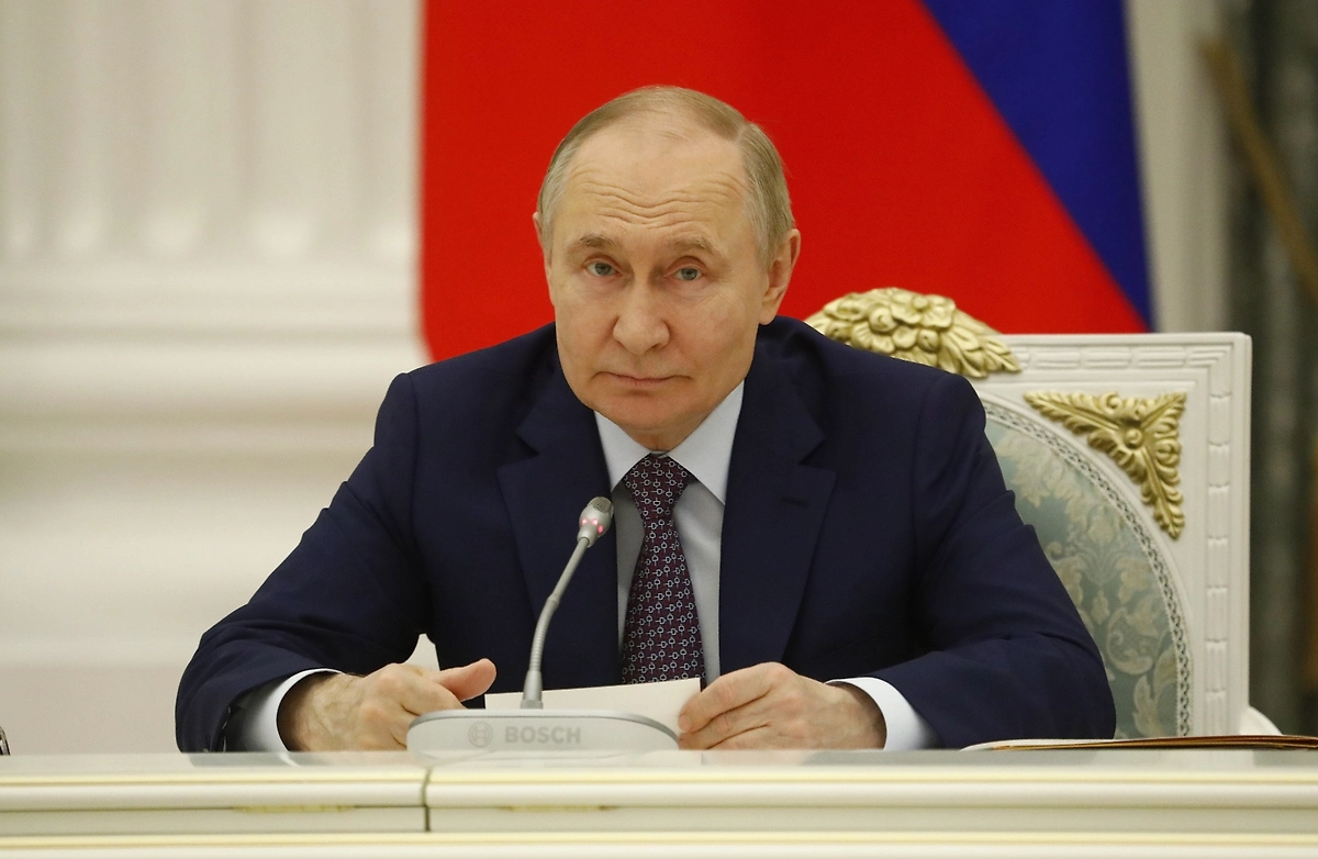 Владимир Путин. Обложка © Life.ru