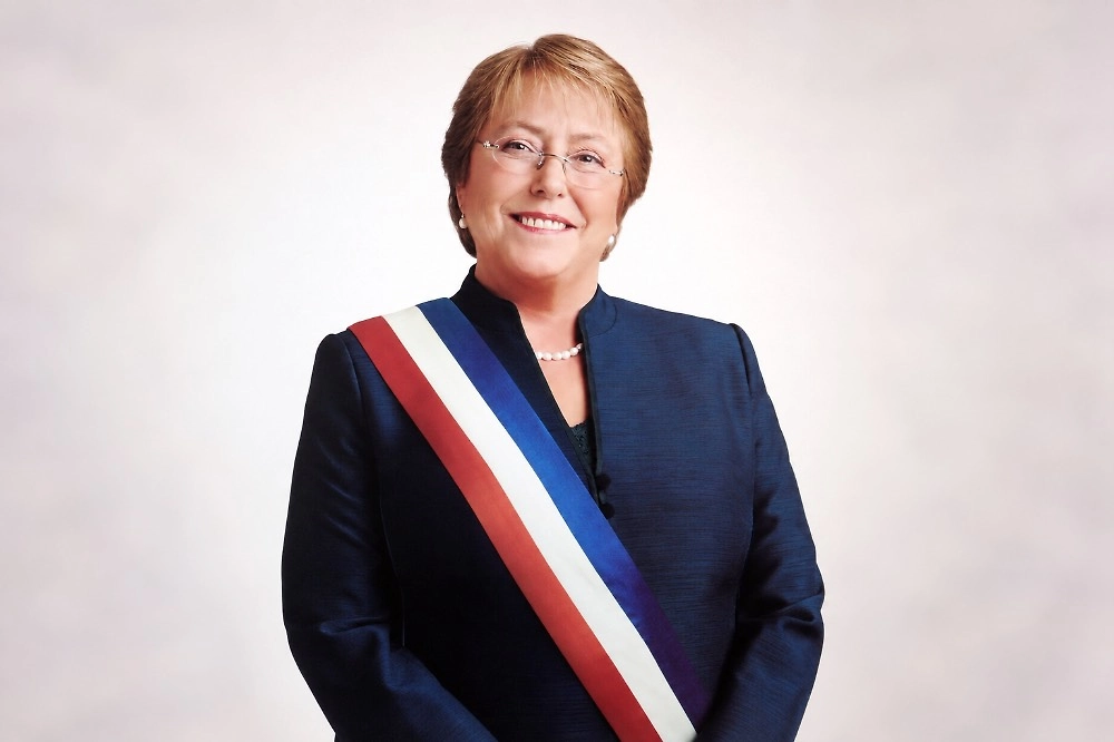 Обложка © Wikipedia / Estado de Chile