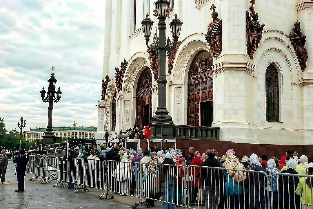 Обложка © Принесение мощей святителя Спиридона Тримифунтского