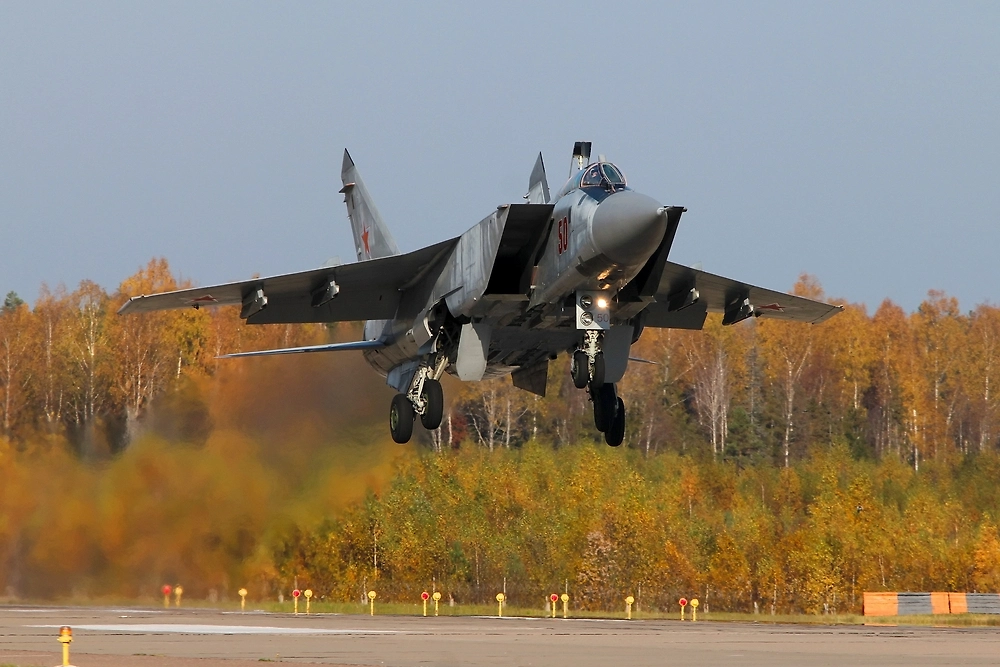 Обложка © Shutterstock / FOTODOM / JetKat