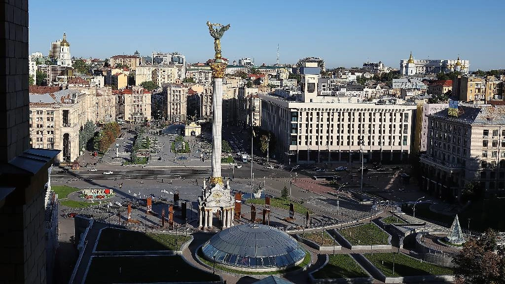 Обложка © Shutterstock / FOTODOM / EvrenKalinbacak