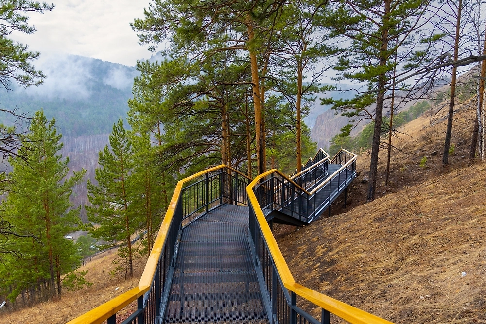 Обложка © Shutterstock / FOTODOM / Al.geba