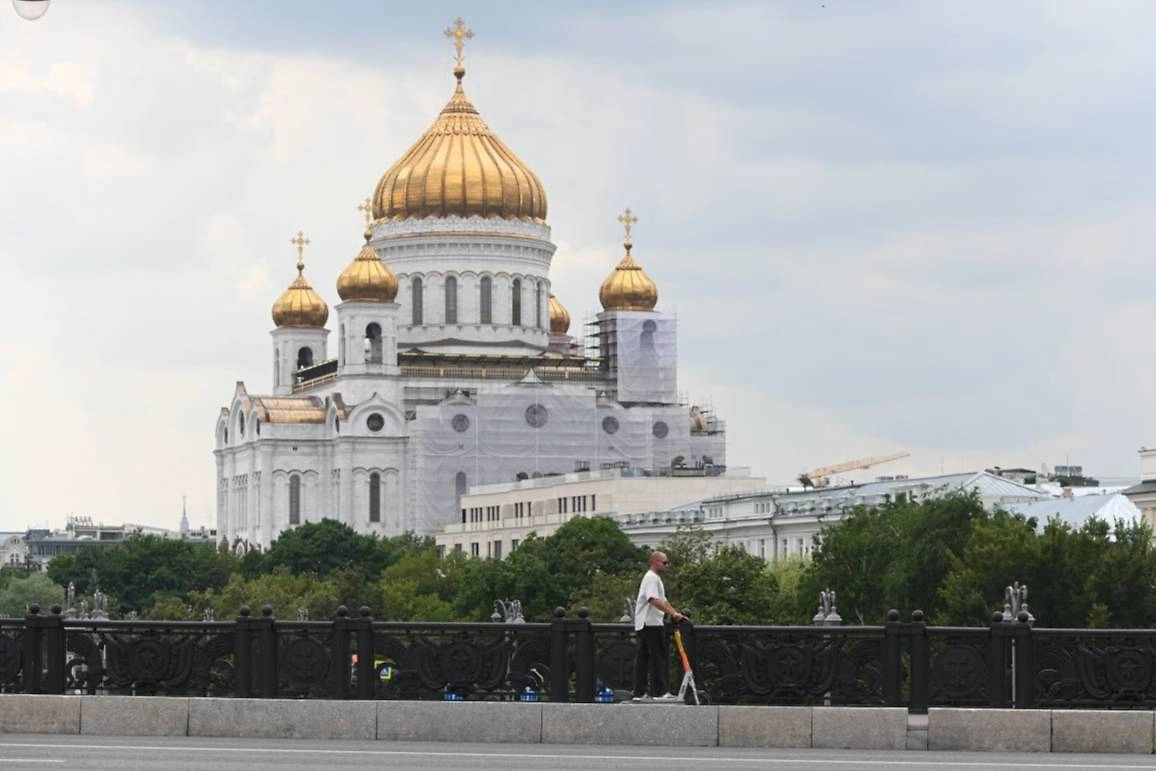 Храм Христа Спасителя: как при Юрии Лужкове восстанавливали знаменитый московский собор? Фото © Life.ru.