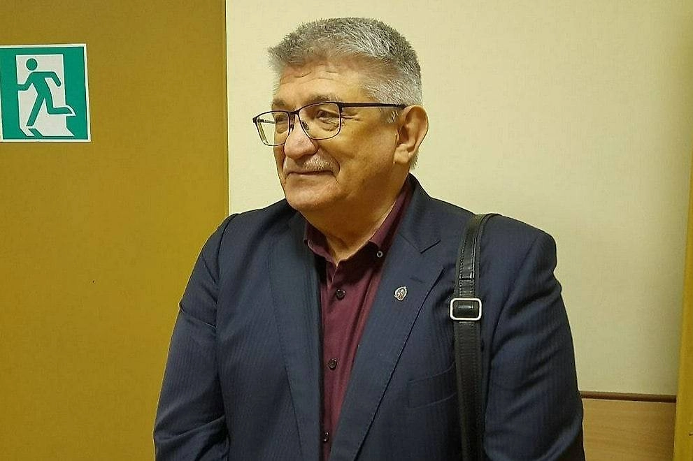 Александр Сокуров на заседании суда по делу Саши Скочиленко. Фото © VK / Комитет защиты Петербурга