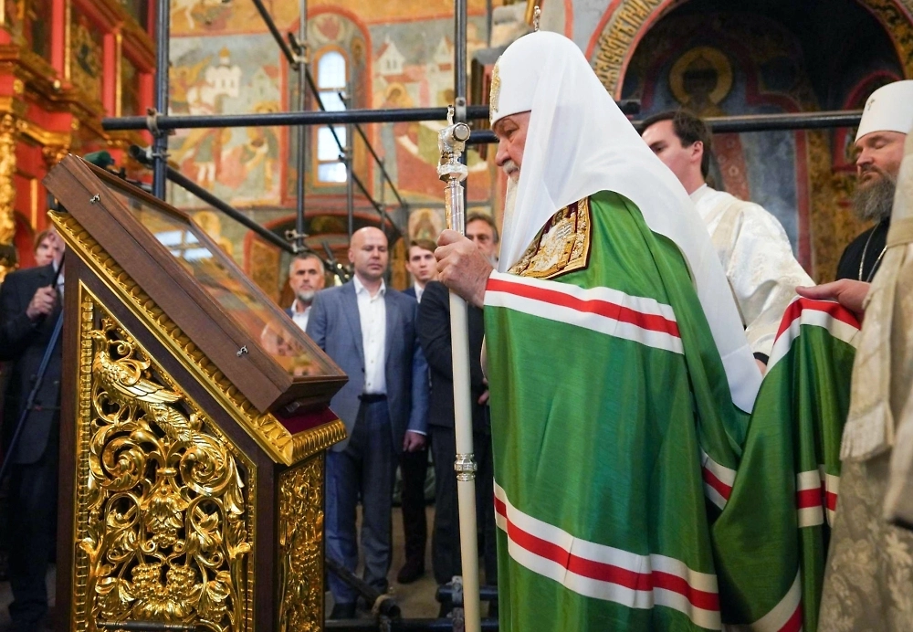 Молебен у мощей святого князя Дмитрия Донского в Кремле. Фото © РИА Новости / Сергей Власов