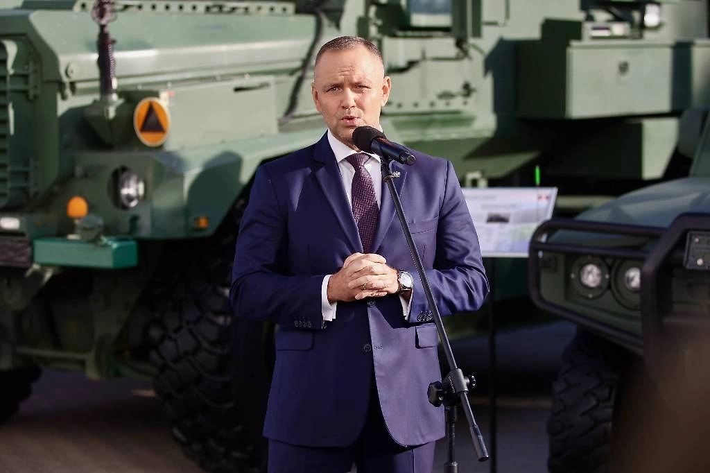 Кароль Навроцкий. Обложка © ТАСС / EPA / Adam Kumorowicz