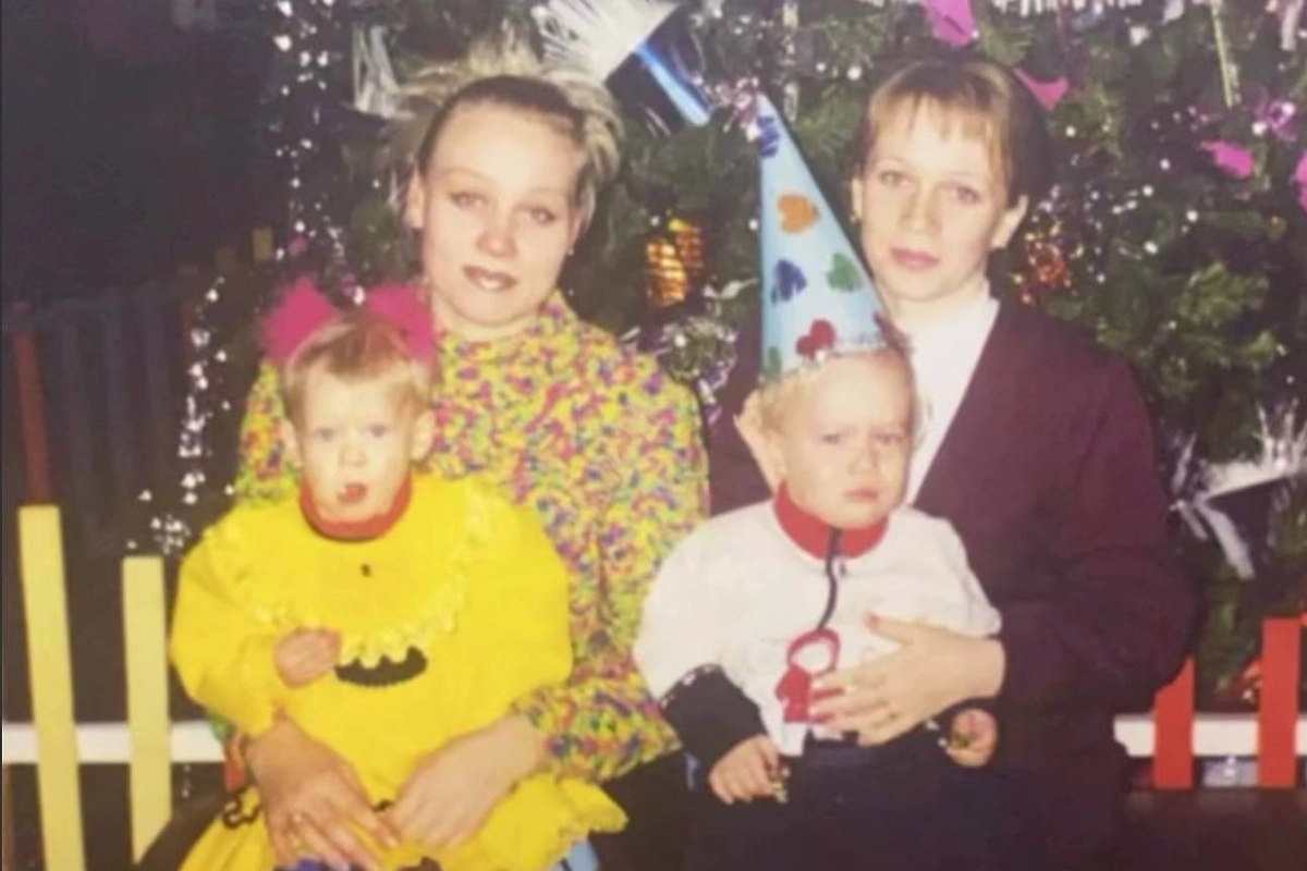 Почему друзья детства Лика и Сергей перестали общаться на восемь долгих лет. Фото © Instagram (соцсеть запрещена в РФ; принадлежит корпорации Meta, которая признана в РФ экстремистской) / allureliks