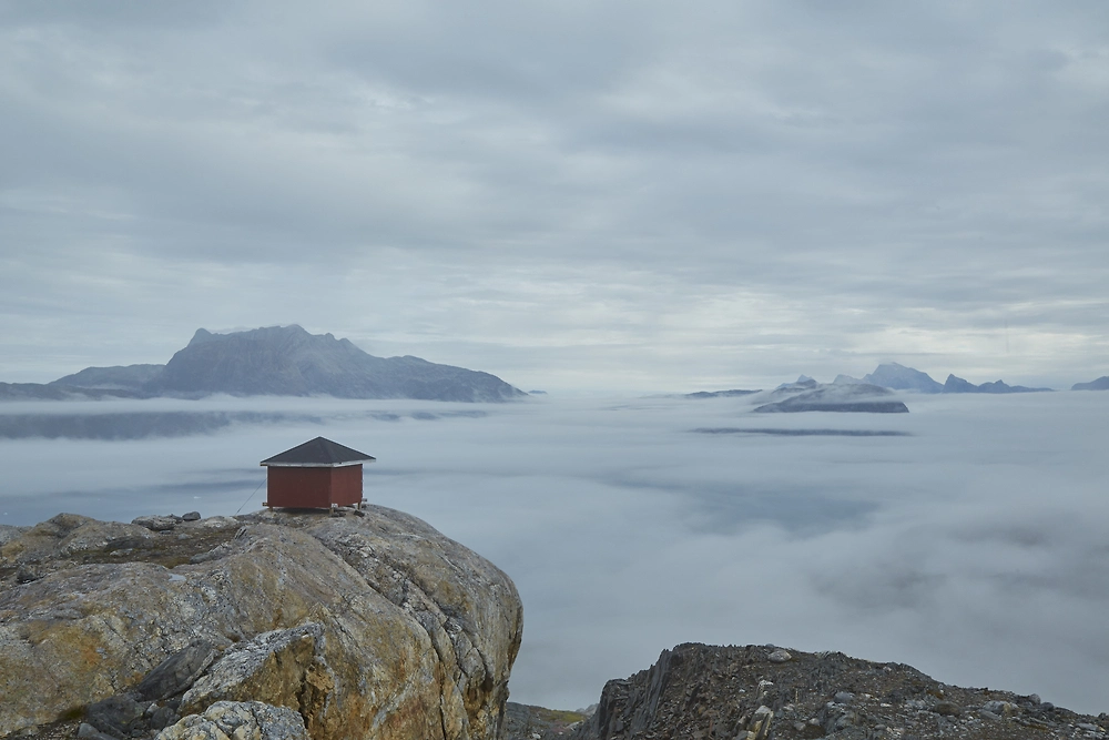 Обложка © Shutterstock / FOTODOM/ Paul_Christener