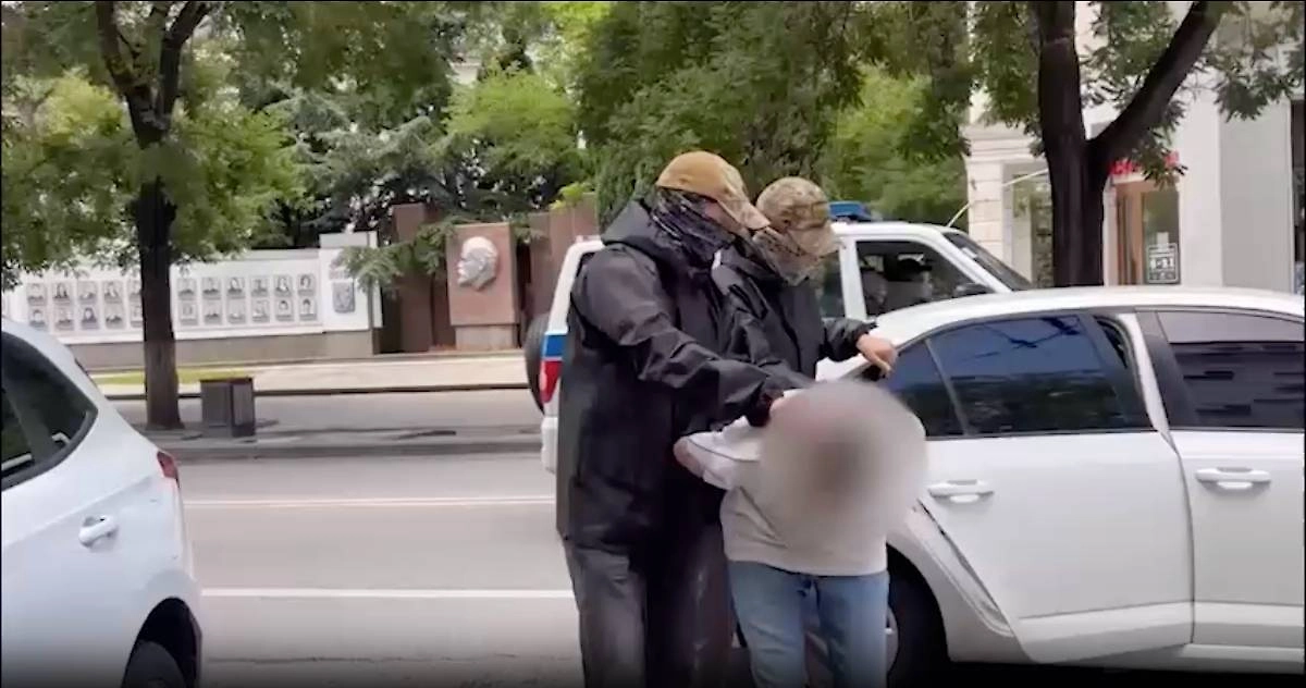 Обложка © ЦОС ФСБ