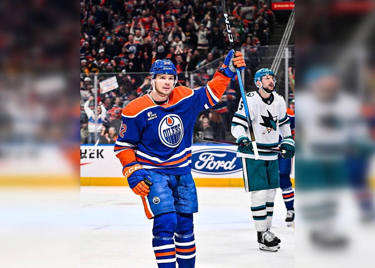Василий Подколзин. Обложка © X / Daily Faceoff Edmonton