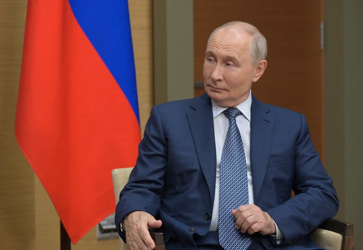 Владимир Путин. Обложка © Life.ru