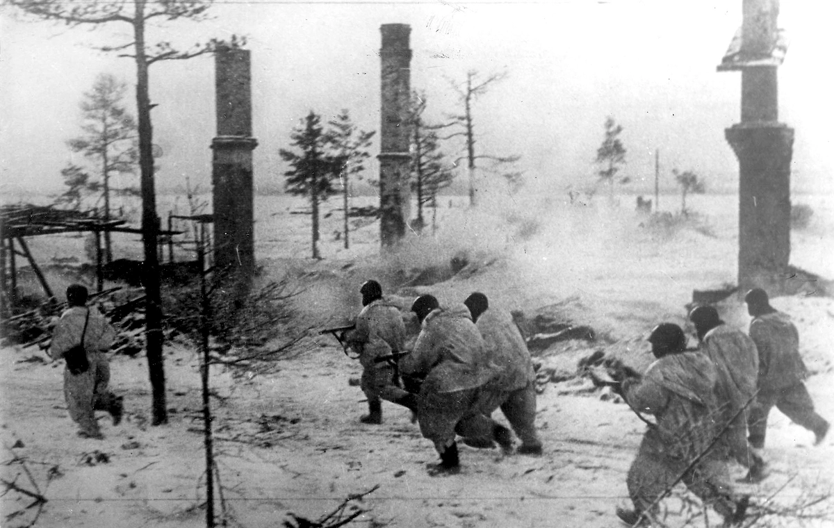 18 января 1943 года войска Ленинградского и Волховского фронтов прорвали блокаду Ленинграда. Фото © Wikipedia 