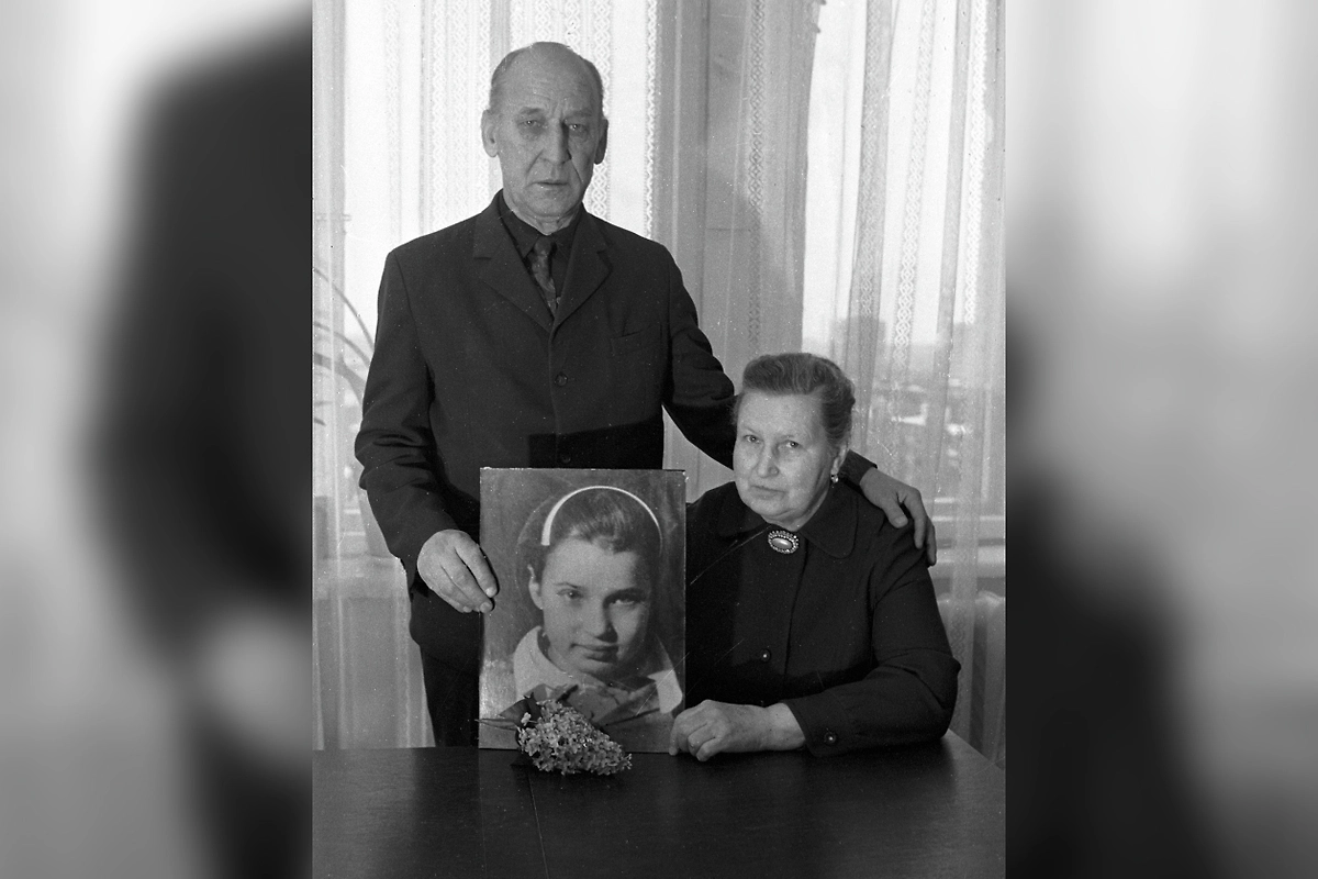 Семья Тани Савичевой погибла не полностью: сестра Нина и брат Михаил пережили Великую Отечественную войну. Фото © РИА Новости / Рудольф Кучеров