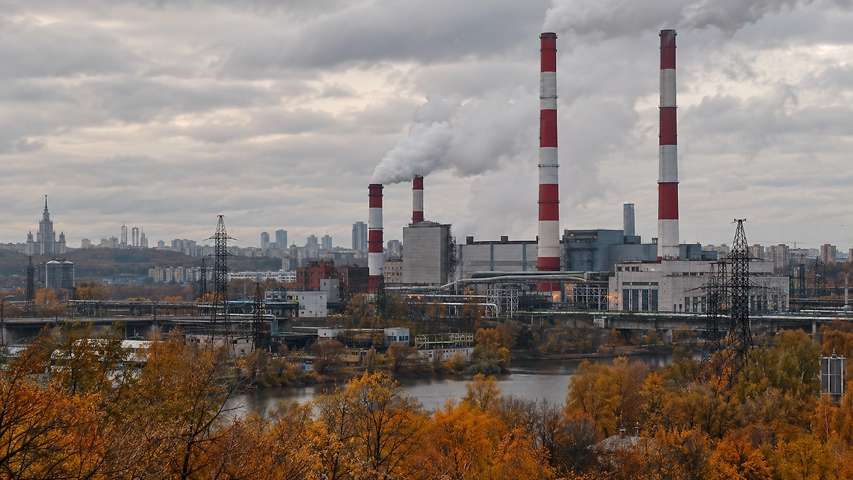 Систему теплоснабжения Москвы переводят на зимний режим поэтапно после начала отопительного сезона. Фото © Life.ru