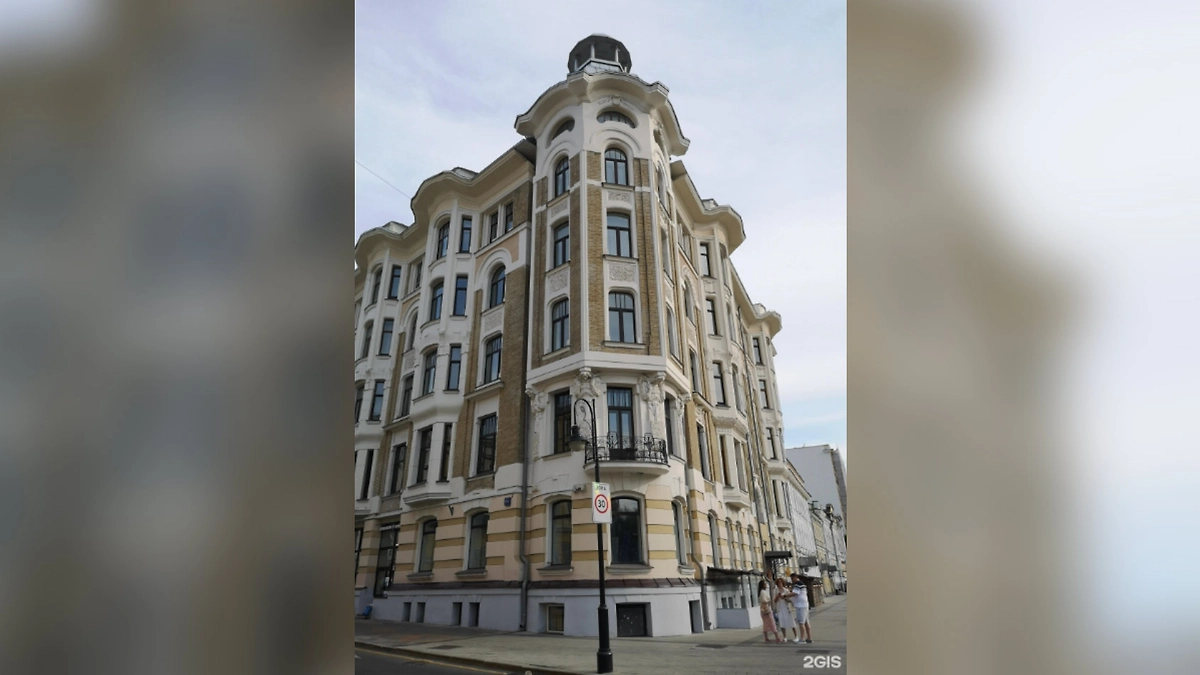 Дом на Спиридоновке, в котором Собчак купила квартиру. Фото © 2gis