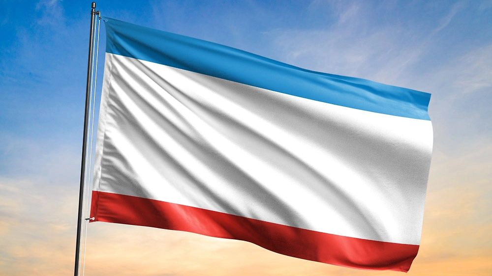 Символы Республики Крым: герб флаг и гимн региона. Фото ©&nbsp;Shutterstock / FOTODOM / zmotions