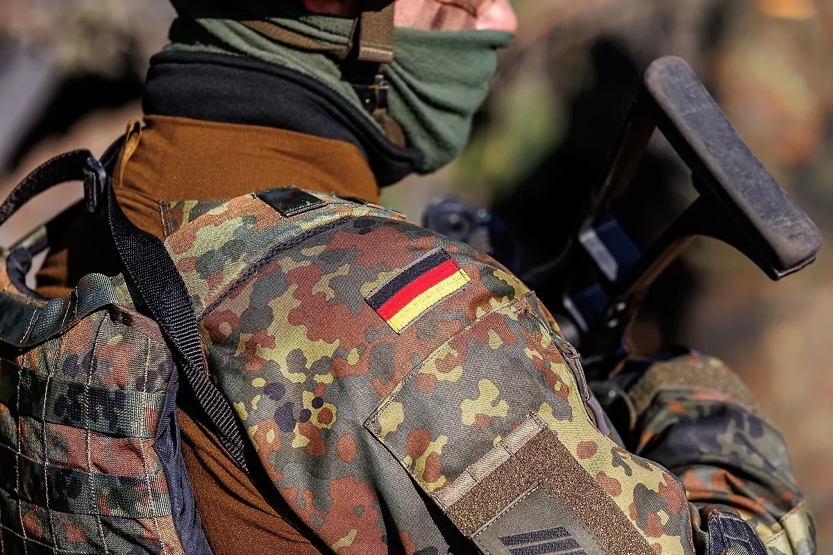 Позор Бундесвера: В элитном подразделении немецкой армии нашли нацистов и наркоманов
