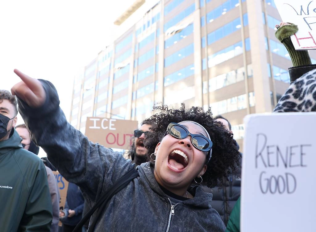 Протесты против ICE из-за убийства Рене Гуд. Обложка © ТАСС / Zuma