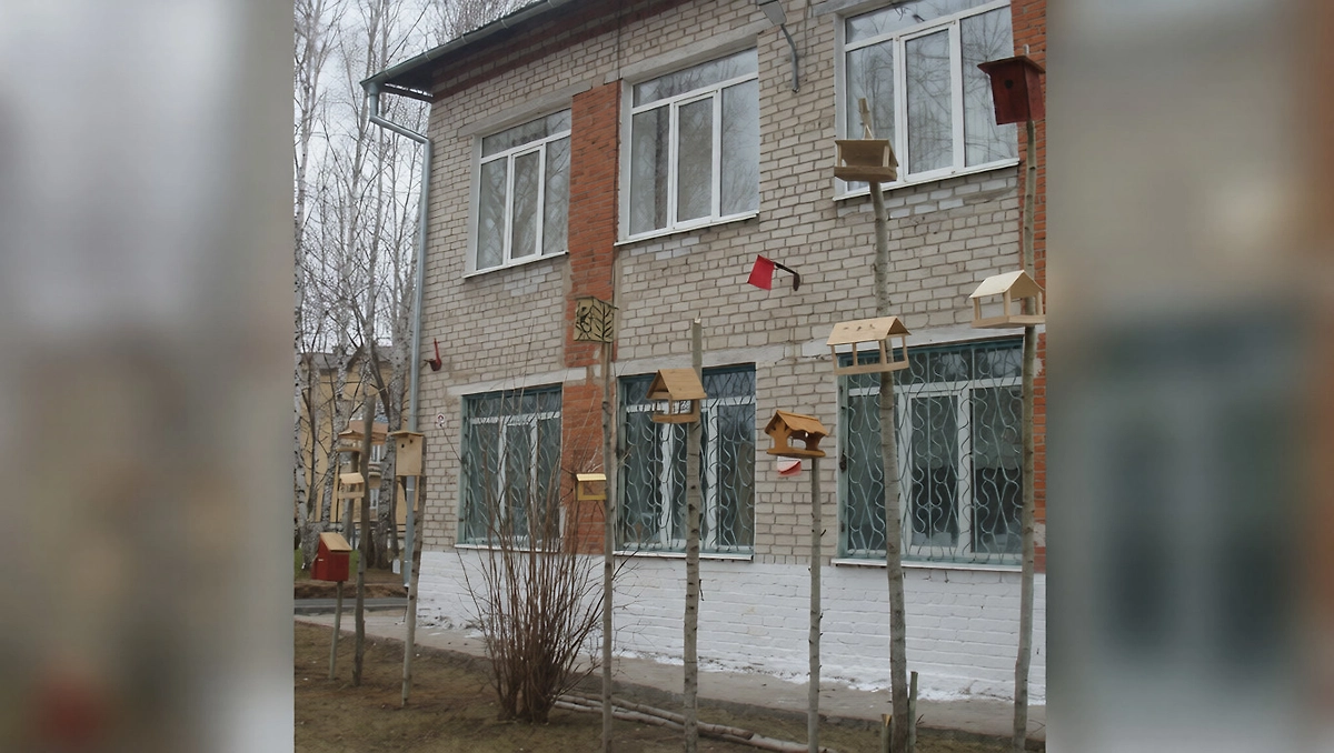 Школа в Тюменской области, где произошло отравление более 100 учеников. Обложка © Telegram / SHOT ПРОВЕРКА