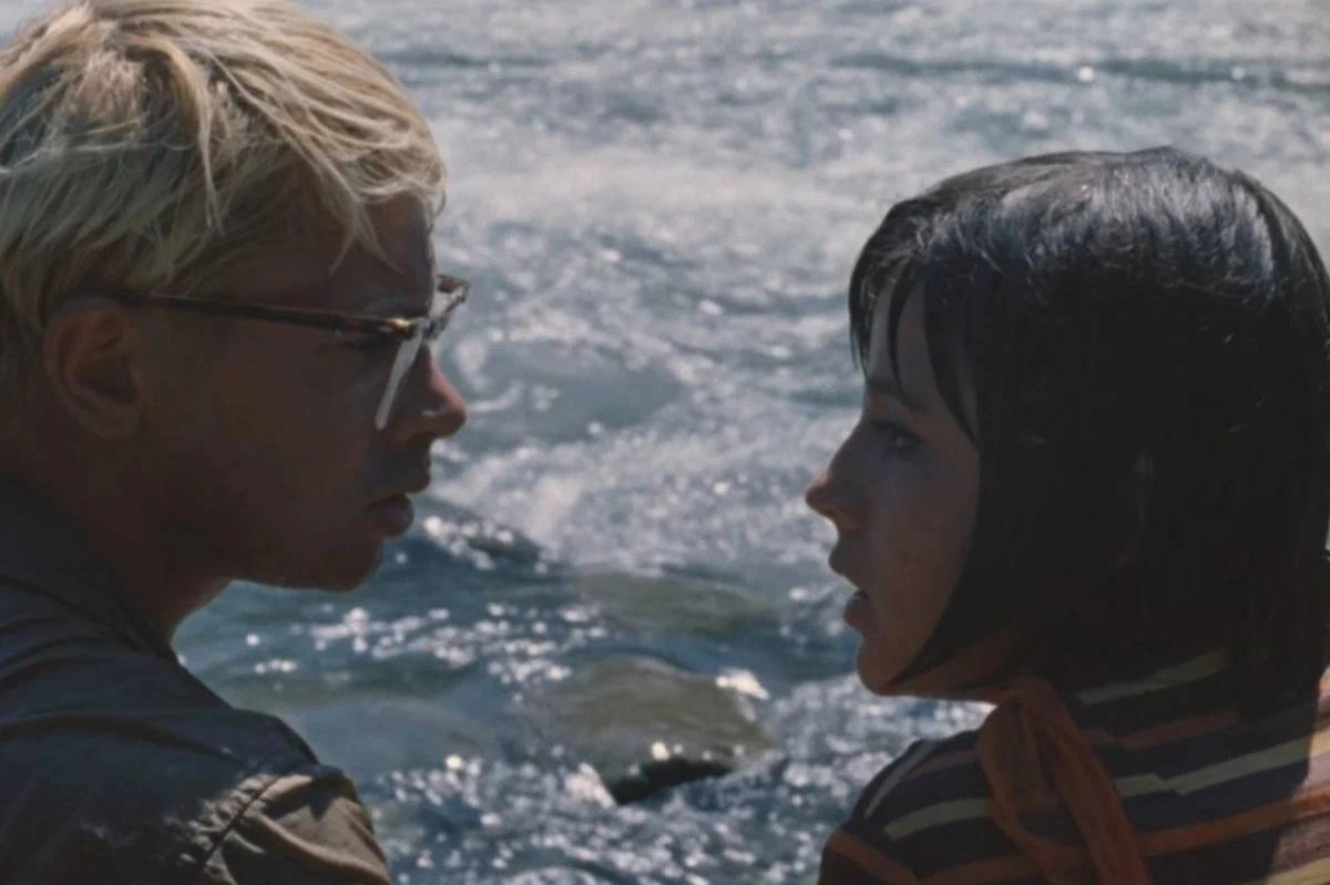 Наталья Варлей сама ныряла в ледяную воду на съёмках «Кавказской пленницы». Фото © Кадр из фильма «Кавказская пленница, или Новые приключения Шурика», режиссёр Леонид Гайдай, сценаристы Леонид Гайдай, Яков Костюковский, Морис Слободской / Kinopoisk