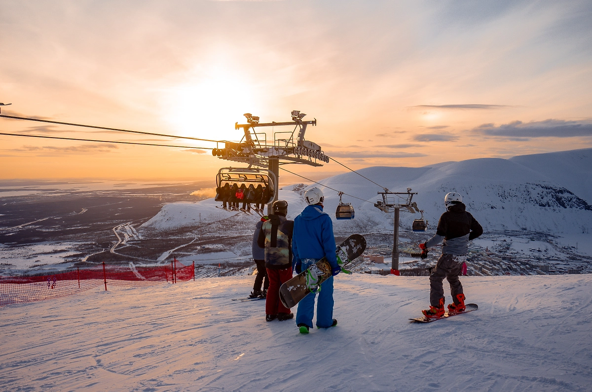 На какие горнолыжные курорты можно поехать в феврале. Фото © Shutterstock / FOTODOM / Ksenya_89