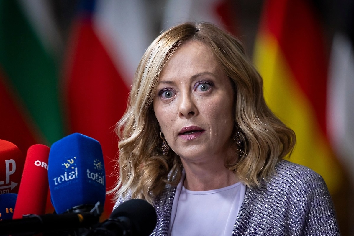 Джорджа Мелони. Обложка © Shutterstock / FOTODOM / Nicolas Economou