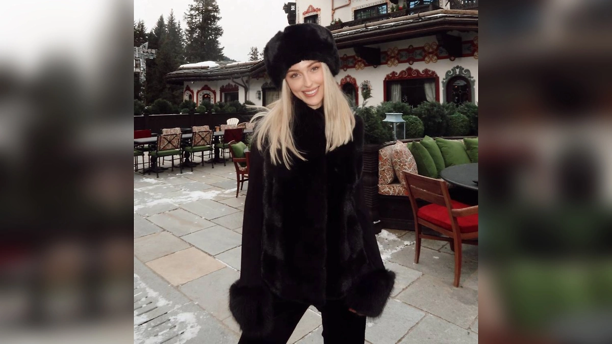 Обложка © Telegram / Рандеву с Миевой