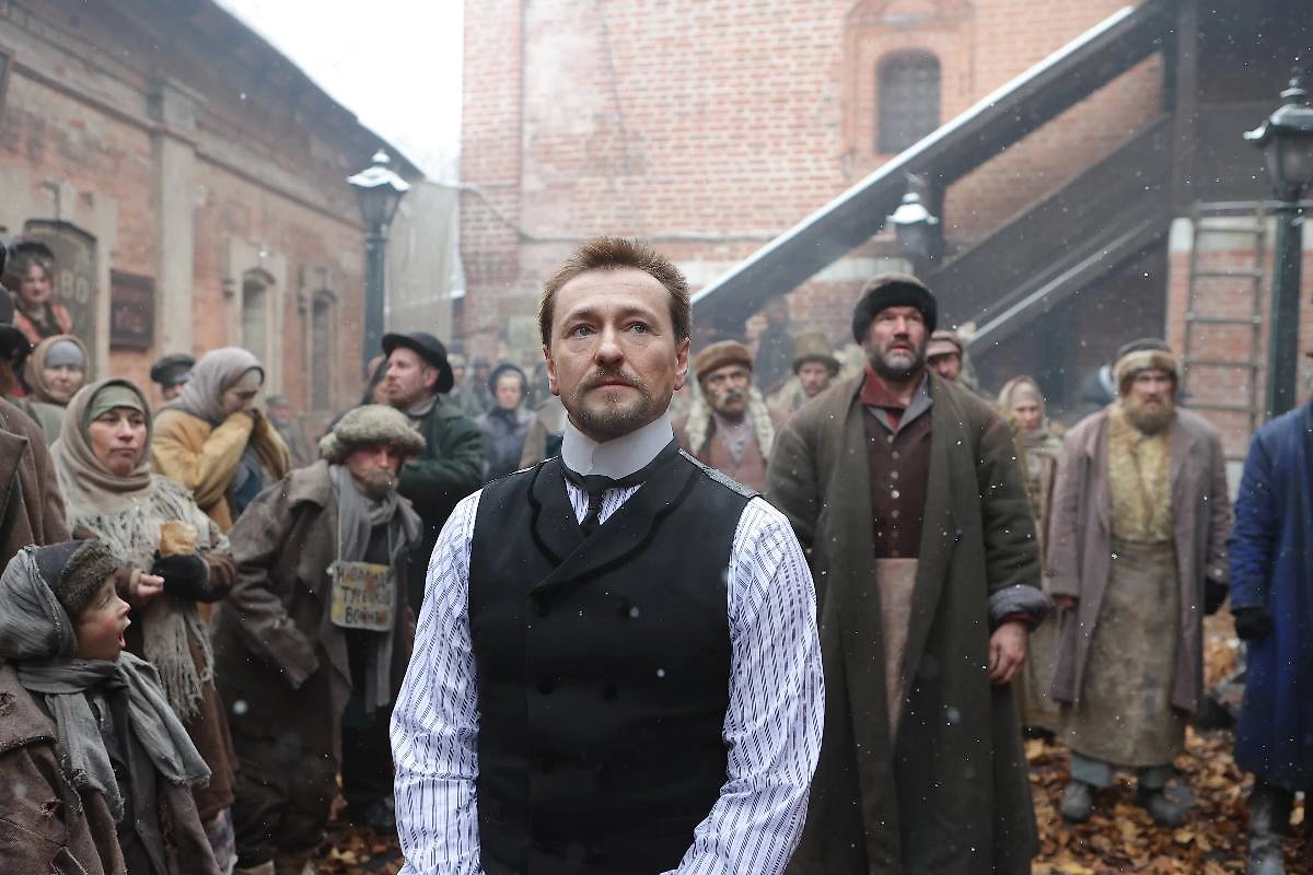 Обложка © «Плевако», режиссёр Анна Матисон, сценарист Савва Минаев / Kinopoisk