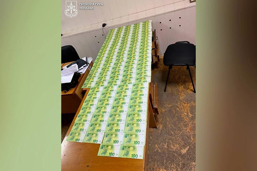 На Украине задержали 18-летнего парня за переправку «ухилянтов» через границу. Фото © Telegram / Рівненська обласна прокуратура